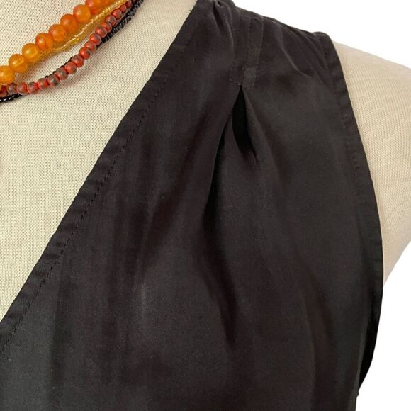 Banana Republic Black Satin Tank Size XS - Picture 4 of 7